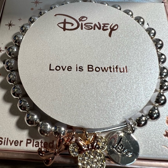 NIB Disney Minnie Mouse Bracelet - Picture 3 of 4